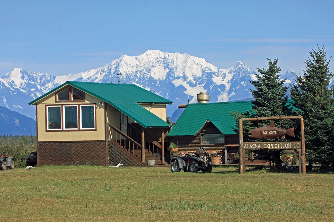 Alaska Expedition Company’s camp included all the comforts of home.